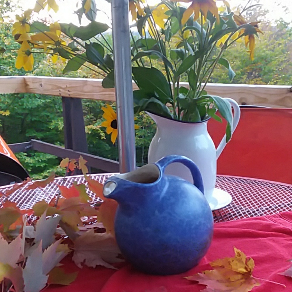 RumRill Pitcher"Vintage"Spectacular Mint Condition"
